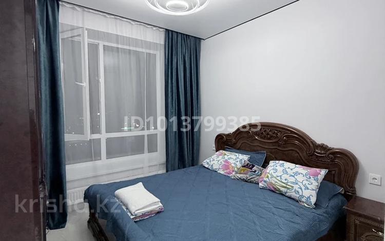 2-комнатная квартира · 50 м² · 11/12 этаж, Тынышбайулы 5 — Байтурсынова , ТЦ Жибек жолы,ТЦ Damu mall,вокзал Нурлы жол за 15 000 ₸ в Астане, Сарайшык р-н — фото 2