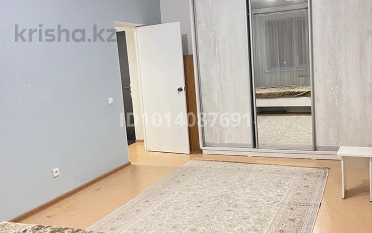 1-комнатная квартира · 45 м² · 6/9 этаж, мкр Шугыла 342 за 200 000 ₸ в Алматы, Наурызбайский р-н — фото 2