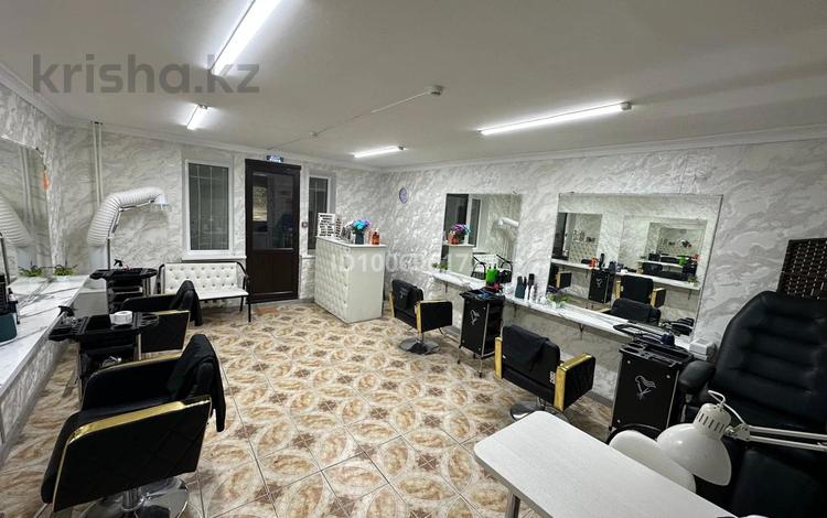 Салоны красоты · 63 м² за 26 млн ₸ в Караганде, Казыбек би р-н — фото 2