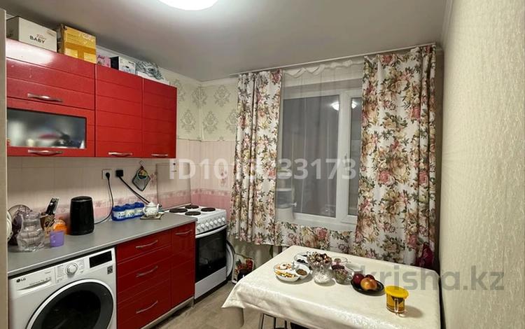 2-комнатная квартира · 48.5 м² · 9/9 этаж, Майкудук, Майкудук, мкр Восток-3 за 16 млн ₸ в Караганде, Алихана Бокейханова р-н — фото 2