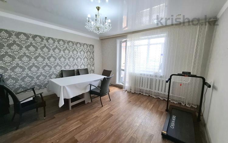 4-бөлмелі пәтер · 86 м² · 7/10 қабат, Голубые пруды ш/а., Майкудук, мкр Голубые пруды 6, бағасы: 28 млн ₸ в Караганде, Алихана Бокейханова р-н — фото 2