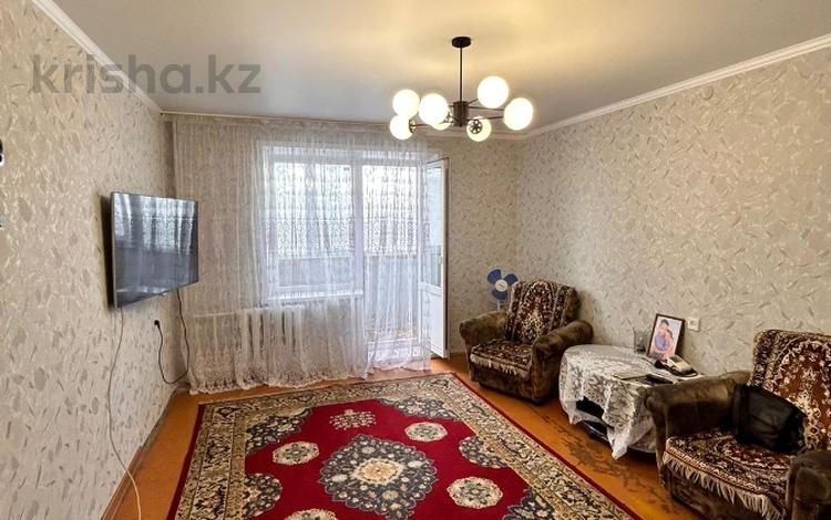 3-бөлмелі пәтер, 60 м², 8/9 қабат, Камзина 20, бағасы: 21.6 млн 〒 в Павлодаре — фото 2