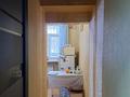 2-комнатная квартира · 55.5 м² · 1/2 этаж, мкр Новый Город, Мустафина — Гастелло за 16 млн ₸ в Караганде, Казыбек би р-н — фото 11