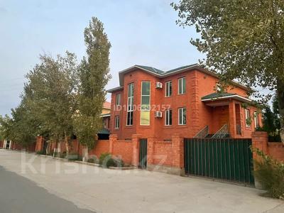 Отдельный дом · 9 комнат · 400 м² · 9 сот., мкр Атырау, Олке 24 за 120 млн ₸