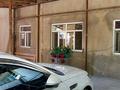 5-бөлмелі пәтер · 733 м² · 1/2 қабат, Балабекова 1/5, бағасы: 18 млн ₸ в Акбулак