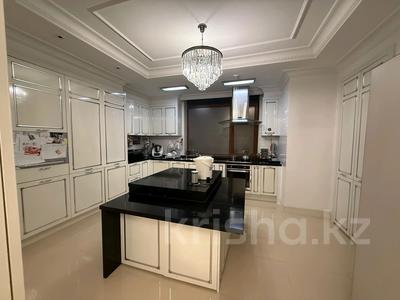 4-комнатная квартира · 175.5 м² · 14/26 этаж, Кошкарбаева 8 — Блок Е1 за 140 млн ₸ в Астане, Сарайшык р-н