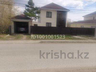 Отдельный дом · 6 комнат · 160 м² · 10 сот., Алтынсарина 23 — Нурмагамбетова за 40 млн 〒 в Акколе