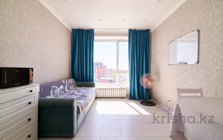 2-бөлмелі пәтер · 43 м² · 3/5 қабат, Кургальжинское шоссе 108, бағасы: 16.8 млн ₸ в Астане, Нура р-н — фото 11