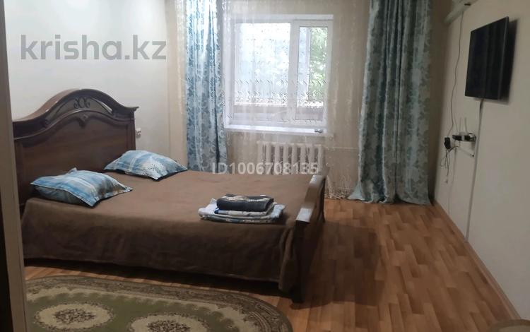 1-комнатная квартира · 45 м² · 4/9 этаж, мкр 4 38 — С.Датова за 1 500 ₸ в Уральске — фото 2