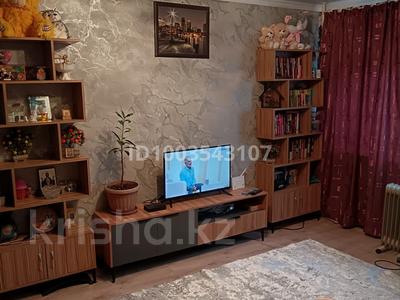 2-комнатная квартира · 35 м² · 4/5 этаж, Баймуханова 39а — Рынка мурагер за 12.5 млн 〒 в Атырау, мкр Привокзальный-5