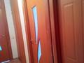 2-бөлмелі пәтер · 43 м² · 3/5 қабат, Можайского 11, бағасы: 18 млн ₸ в Караганде, Казыбек би р-н — фото 5