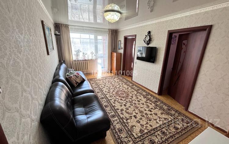 4-комнатная квартира · 62 м² · 3/5 этаж, мкр Юго-Восток, 29й микрорайон 14 за 24.5 млн ₸ в Караганде, Казыбек би р-н — фото 2