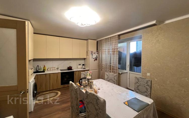 4-комнатная квартира · 91 м² · 6/7 этаж, Азербаева 6 — Школа рядом, для большой семьи (лифта нет, для любителей спорта) за 30.5 млн ₸ в Астане, Сарайшык р-н — фото 12