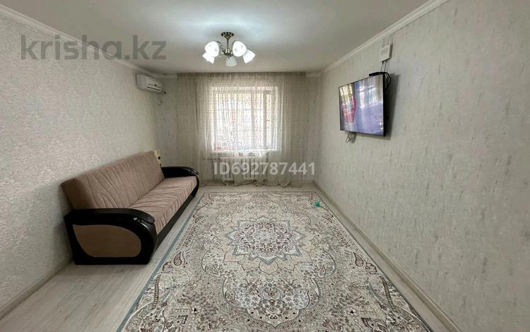 3-комнатная квартира, 66 м², 2/5 этаж, Айтбаева 29 за 18.5 млн 〒 в  — фото 2