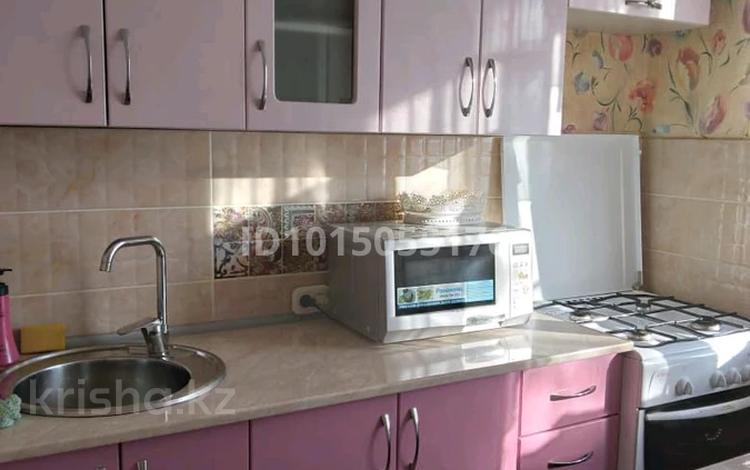 1-комнатная квартира · 31.6 м² · 5/5 этаж, Гагарина — 32 мектеп,садик бар,магазин,автовакзал,полкиника бәрі жап -жакын за 11 млн ₸ в Уральске — фото 2