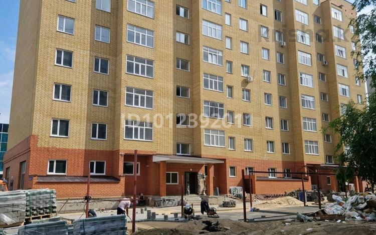 3-бөлмелі пәтер · 103.6 м² · 8/9 қабат, Найманбаева 189 — ТД Алатау по ул.Герцена, бағасы: 47 млн ₸ в Семее — фото 2