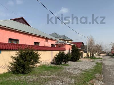 Отдельный дом · 6 комнат · 180 м² · 10 сот., мкр Тараз — Пересечение Байтерекова и Жана Ел за 140 млн 〒 в Шымкенте, Аль-Фарабийский р-н