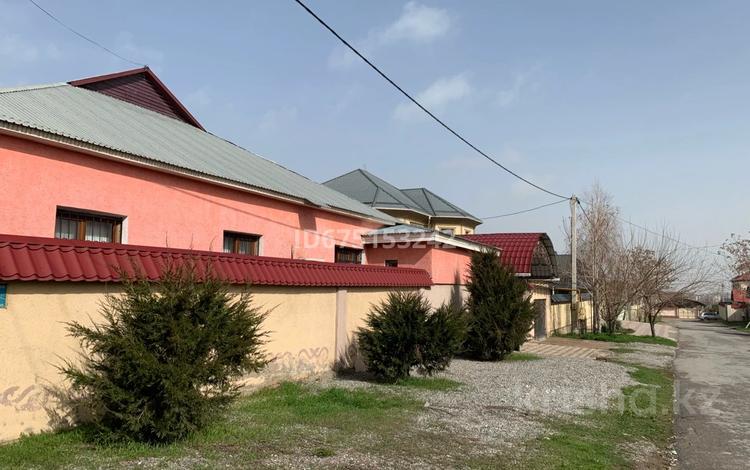 Жеке үй · 6 бөлме · 180 м² · 10 жүзд., мкр Тараз — Пересечение Байтерекова и Жана Ел, бағасы: 140 млн ₸ в Шымкенте, Аль-Фарабийский р-н — фото 2