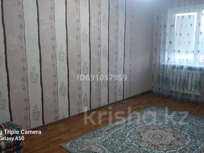 1-комнатная квартира, 37 м², 2/5 этаж, Мухамеджанова 6 за 8 млн 〒 в Балхаше