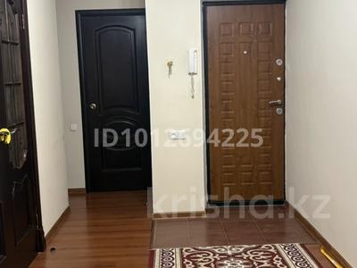 4-бөлмелі пәтер · 90 м² · 5/5 қабат, Сырым Датова 13 — ТД Каспиан, бағасы: 35 млн ₸ в Атырау