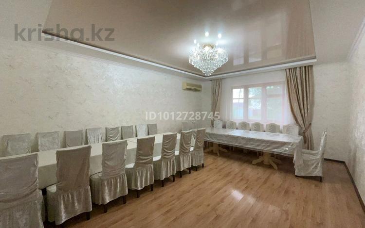 Отдельный дом · 10 комнат · 320 м² · 3 сот., Некрасова 47 — Пересекает с ул. Пушкина за 36 млн ₸ в Уральске — фото 2