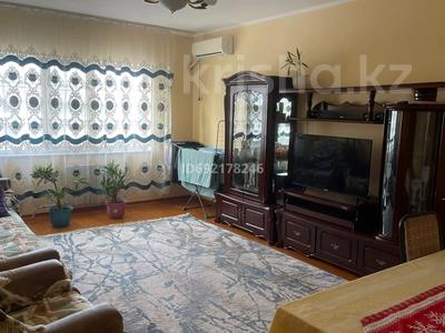 3-комнатная квартира, 90 м², 9/10 этаж помесячно, Каратал 8 за 130 000 〒 в Талдыкоргане, Каратал
