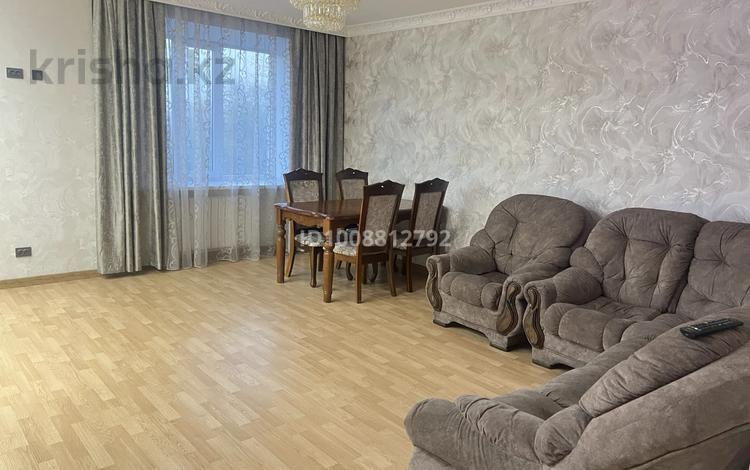 4-бөлмелі пәтер · 102 м² · 4/5 қабат, мкр Михайловка , Мичурина, бағасы: 65 млн ₸ в Караганде, Казыбек би р-н — фото 2