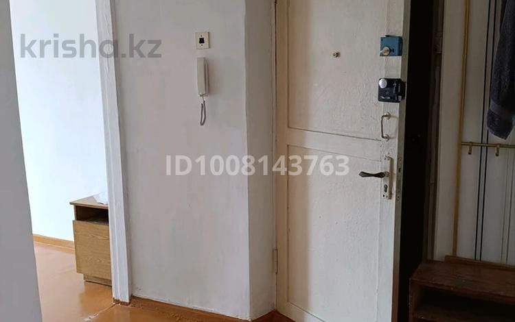 3-бөлмелі пәтер · 62 м² · 5/5 қабат, Дулатова 143, бағасы: 26 млн ₸ в Семее — фото 2