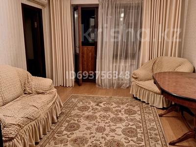 3-бөлмелі пәтер · 65 м² · 3/5 қабат, Ихсанова 52, бағасы: 200 000 ₸ в Уральске, мкр Школьник