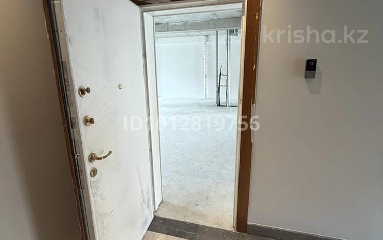 4-бөлмелі пәтер · 208.9 м² · 4/4 қабат, мкр Горный Гигант, Тайманова, бағасы: ~ 261.3 млн ₸ в Алматы, Медеуский р-н — фото 2