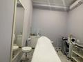 Свободное назначение, салоны красоты, медцентры и аптеки, образование · 124 м² за 330 млн 〒 в Алматы, Медеуский р-н — фото 9