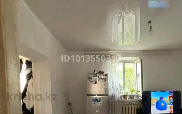 Жеке үй · 4 бөлме · 49 м² · 7.3 жүзд., Төлеби 245 — Облгай, бағасы: 15 млн ₸ в Таразе — фото 2