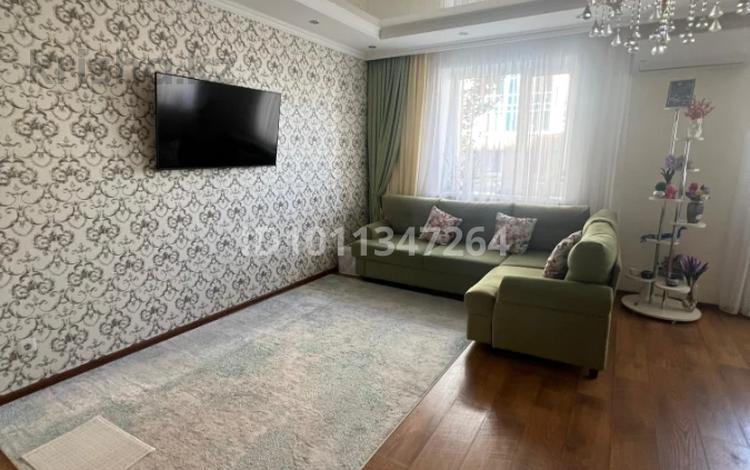 3-комнатная квартира · 80 м² · 2/8 этаж, Улы Дала 67 за 350 000 ₸ в Астане, Есильский р-н — фото 6