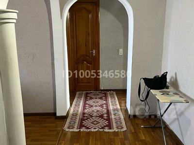 2-комнатная квартира · 65 м² · 4/5 этаж, Чайжунусова 152 за 15 000 ₸ в Семее