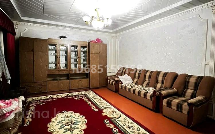 Отдельный дом • 8 комнат • 250 м² • 12 сот., мкр Катын копр 1а — улица сабыра Ракымова за 60 млн 〒 в Шымкенте, Абайский р-н — фото 2