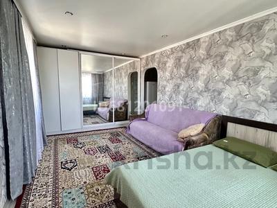 1-комнатная квартира · 55 м² · 3/4 этаж, Шевченко — Биржан сал за 9 000 ₸ в Талдыкоргане