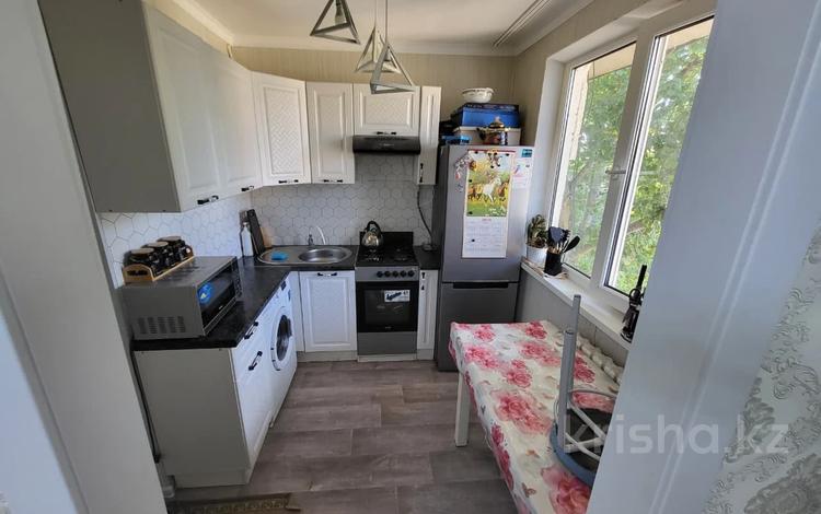 3-комнатная квартира · 65 м² · 5/5 этаж, Гагарина 99 за 180 000 ₸ в Уральске — фото 2