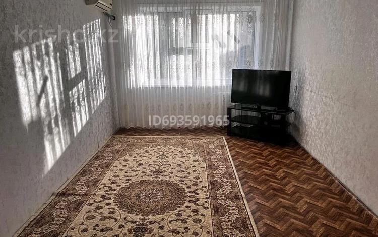 3-комнатная квартира, 66 м², 1/5 этаж, Анаркулова 5 за 20 млн 〒 в Жезказгане — фото 2