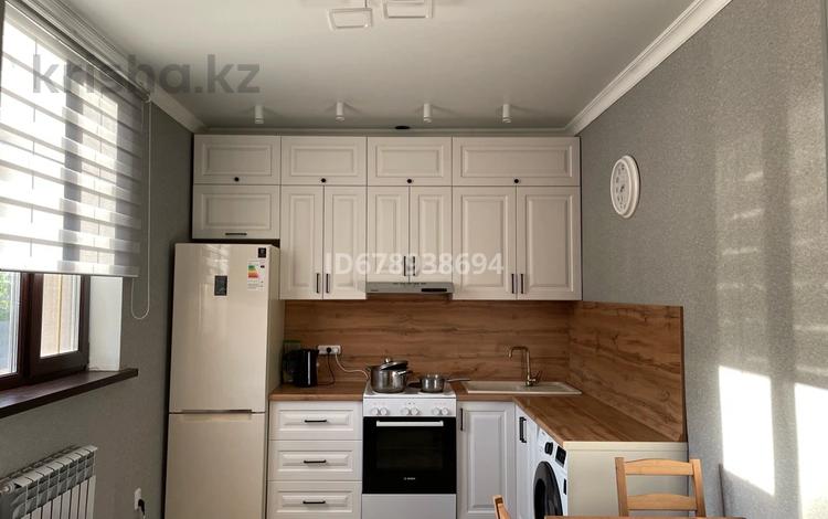 Жеке үй • 3 бөлмелер • 100 м² • 10 сот., мкр Михайловка , Москвина 84, бағасы: 40 млн 〒 в Караганде, Казыбек би р-н — фото 4