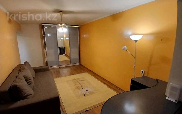 1-комнатная квартира · 31 м² · 2/5 этаж, мкр Коктем-3 19 за 280 000 ₸ в Алматы, Бостандыкский р-н — фото 2
