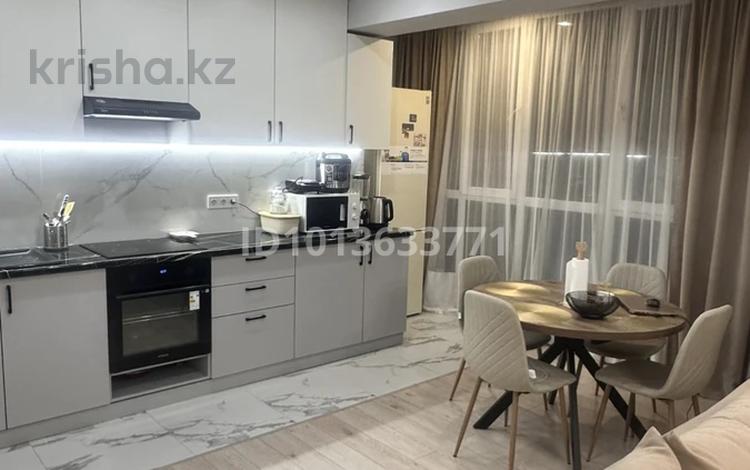 2-бөлмелі пәтер · 70 м² · 10/10 қабат, Толе би, бағасы: 350 000 ₸ в Алматы, Ауэзовский р-н — фото 2