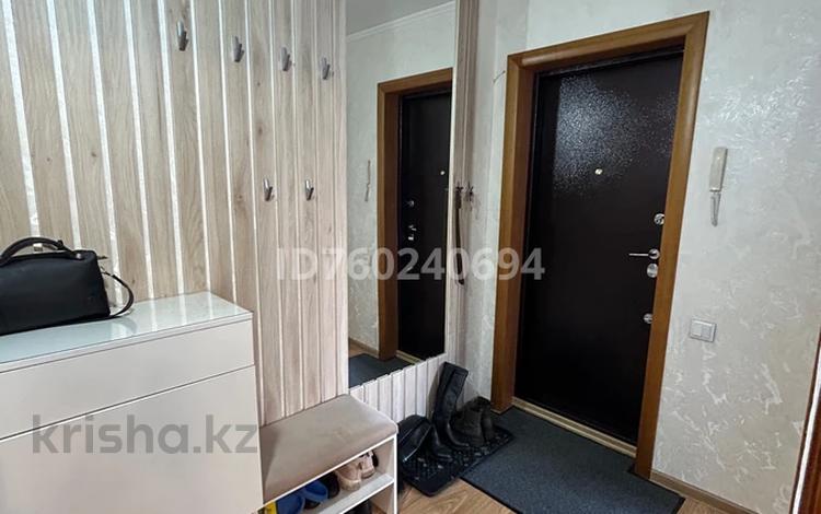 3-комнатная квартира · 64 м² · 5/9 этаж, Крылова 68 за 35 млн ₸ в Усть-Каменогорске, Ульбинский — фото 2