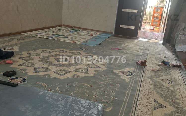 3-комнатная квартира · 67 м² · 2/4 этаж, Оркен ш/а 5-34 за 15 млн ₸ в Жанаозен — фото 2