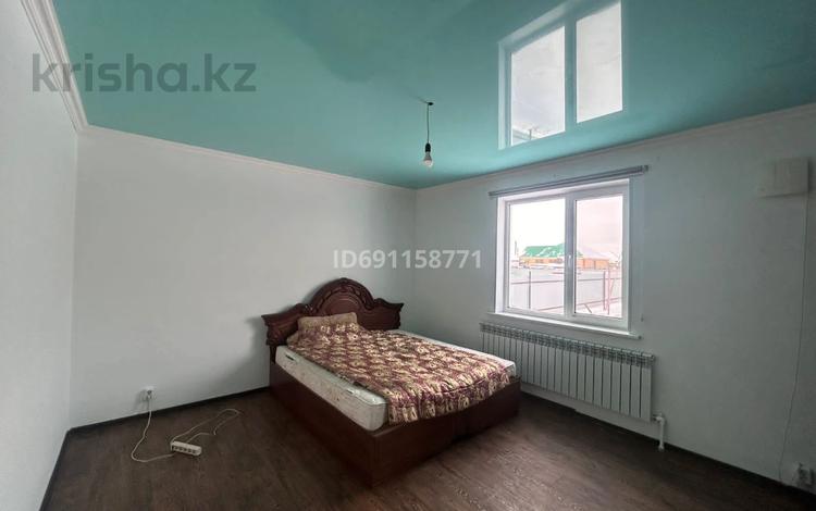 4-комнатный дом помесячно, 140 м², 12 сот., Микрорайон 13 195