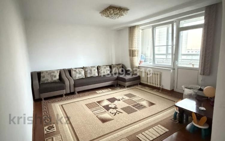 2-бөлмелі пәтер · 74 м² · 9/12 қабат, мкр Жетысу-3 — Абая Момышулы, бағасы: 350 000 ₸ в Алматы, Ауэзовский р-н — фото 2