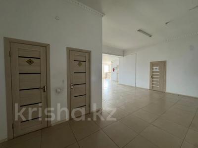 Дүкендер мен бутиктер · 3480 м², бағасы: 650 млн ₸ в Актобе