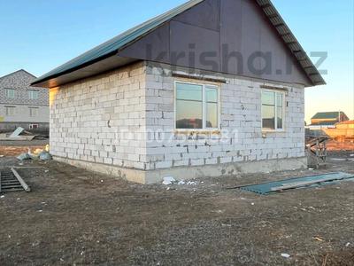 Отдельный дом · 3 комнаты · 64 м² · 10 сот., Әуезов учетный квартал 8/2 — Тәуелсіздік за 15 млн 〒 в Шубар