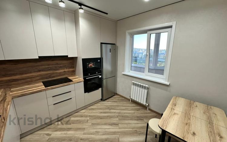 2-бөлмелі пәтер · 65 м² · 8/16 қабат, Каныша Сатпаева 53/3, бағасы: ~ 40 млн ₸ в Усть-Каменогорске — фото 12