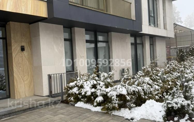 Свободное назначение, офисы · 439.5 м² за 420 млн 〒 в Алматы, Медеуский р-н — фото 2