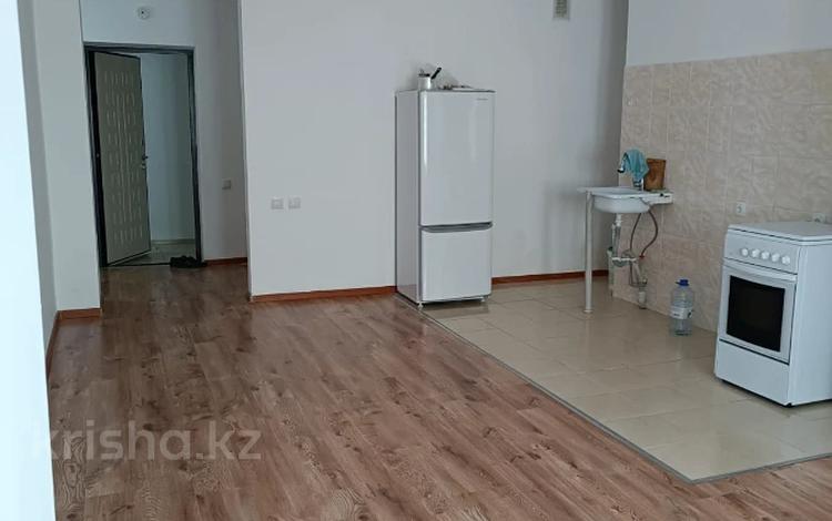 2-комнатная квартира, 63.5 м², 1/7 этаж, 33-й мкр 31